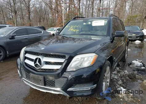 2015 Mercedes-Benz Glk 350 4Matic z USA, uszkodzony, nr VIN WDCGG8JB1FG361319